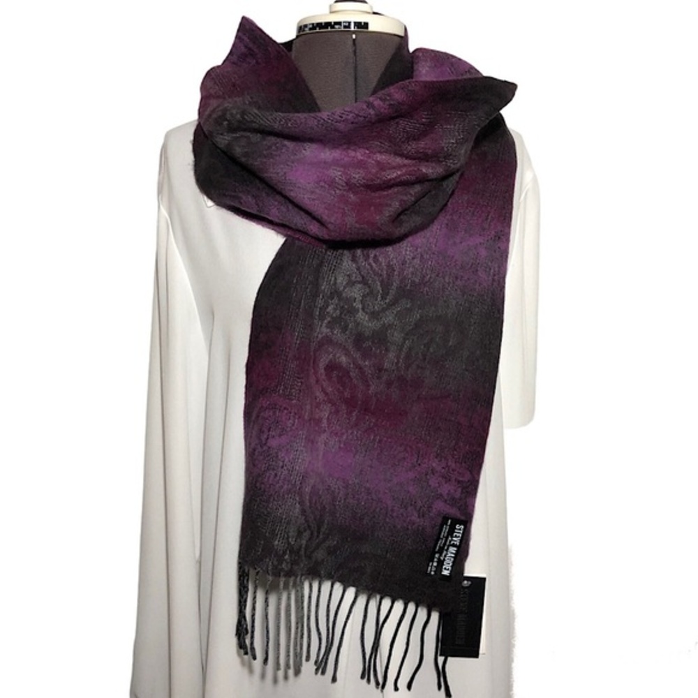 Steve Madden‎ Made in Italy Ombré Paisley Purple Gray Soft Scarf One Size